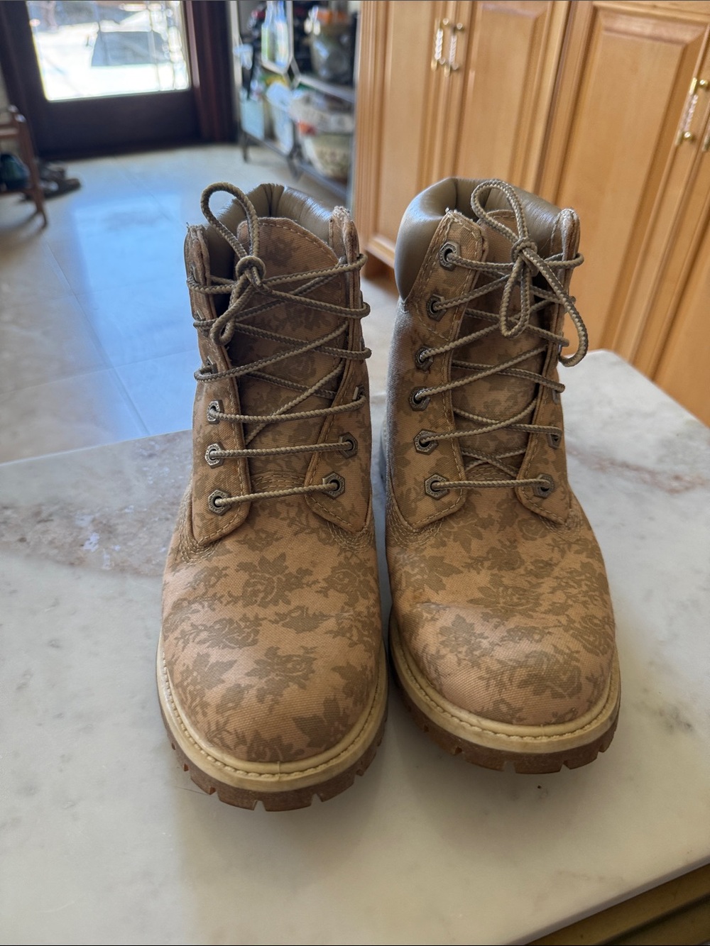 Floral-Pattern Lace-Up Work Boots - Beige